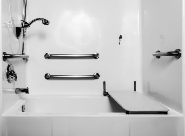 Accessible Tub Installation in Lakewood